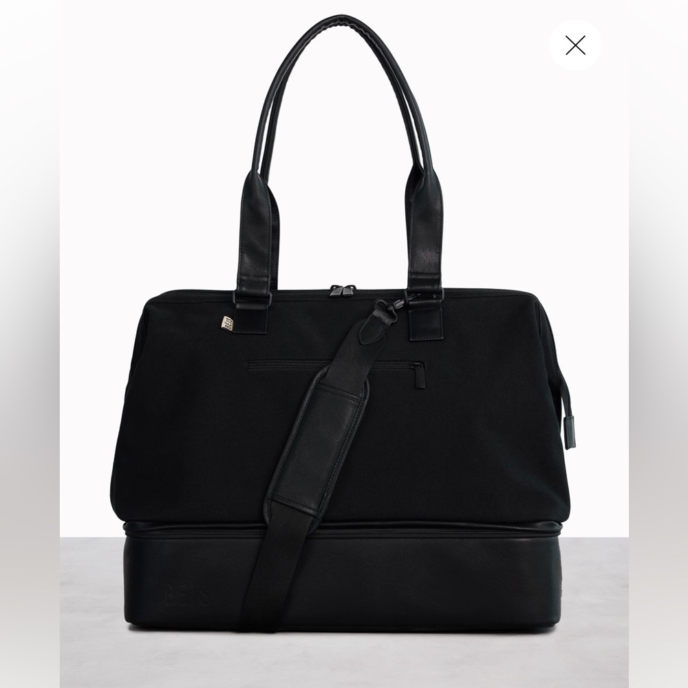 BIES Weekender Bag!! Brand New Never Used!